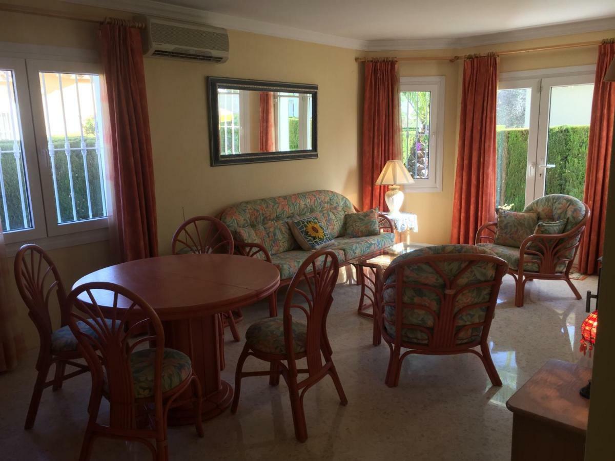 Villa In The Oliva Nova Golf&Beach Resort 외부 사진
